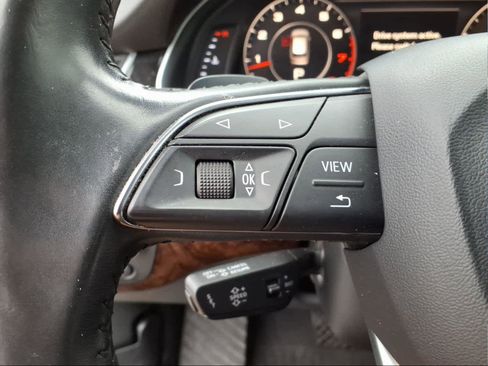 Used 2018 Audi Q7 3.0T Prestige w/ Prestige Package image 24