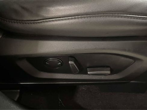 Used 2023 Ford Explorer XLT w/ Equipment Group 202A image 42