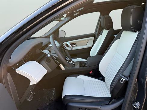 New 2026 Land Rover Discovery Sport Landmark AWD/4WD image 14