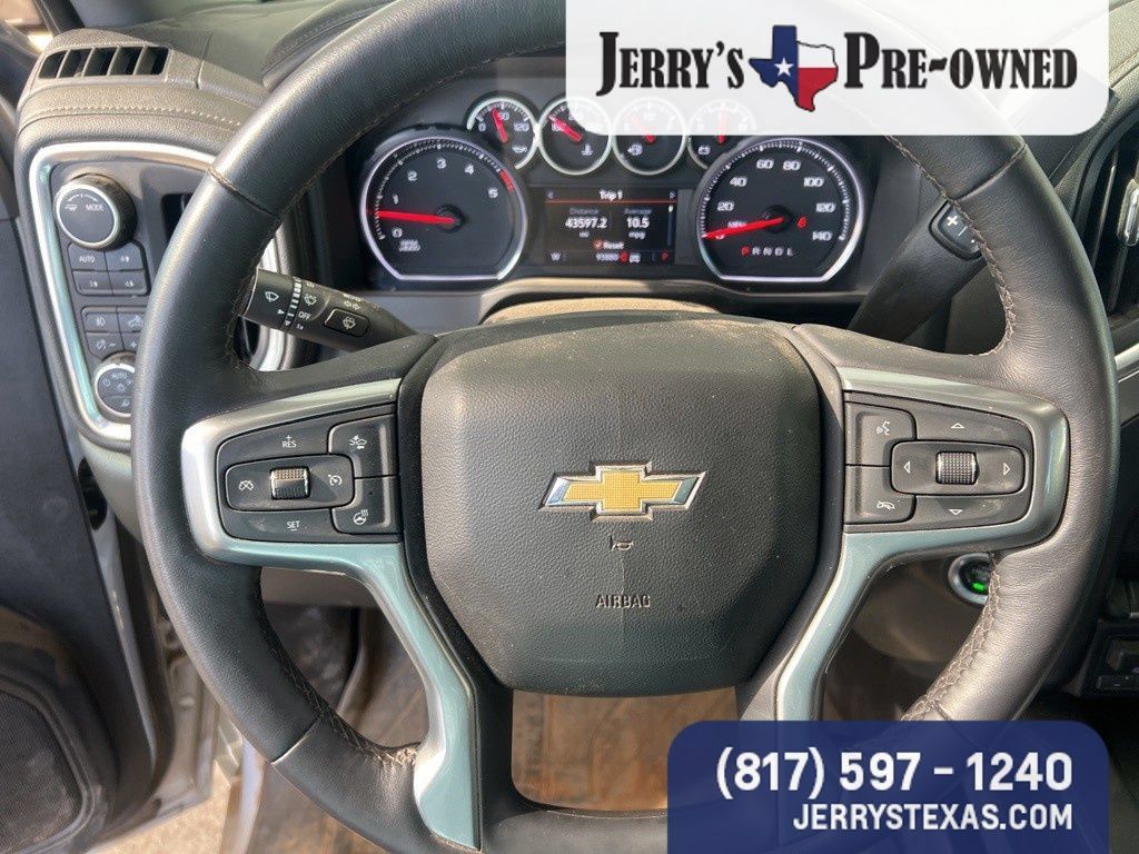 Used 2022 Chevrolet Silverado 3500 LTZ w/ LTZ Plus Package AWD/4WD image 7
