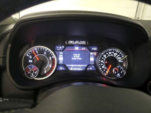 Used 2024 RAM 2500 Laramie w/ Bed Utility Group AWD/4WD image 15