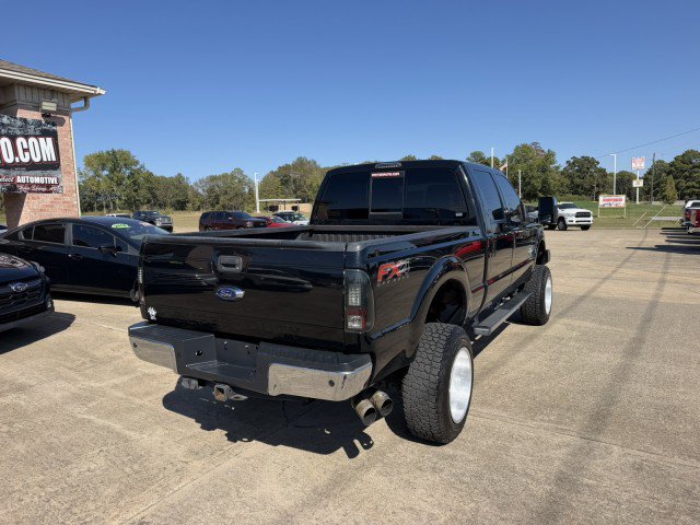Used 2016 Ford F250 Lariat w/ Lariat Ultimate Package AWD/4WD image 9