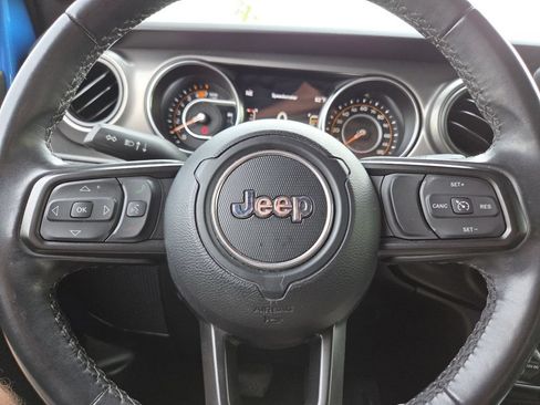 Used 2021 Jeep Wrangler Unlimited Sport AWD/4WD image 30