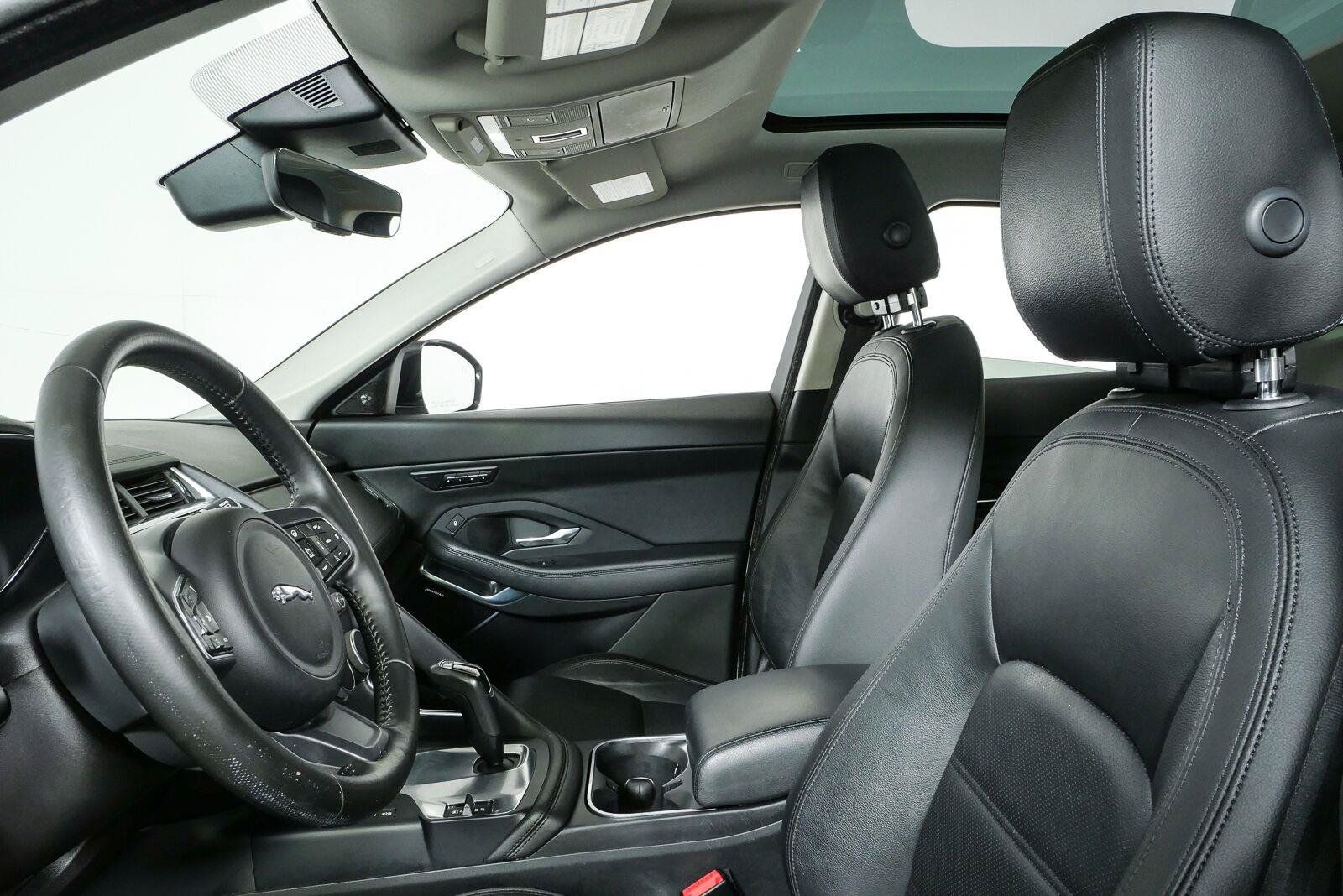 Used 2018 Jaguar E-PACE SE AWD/4WD image 5