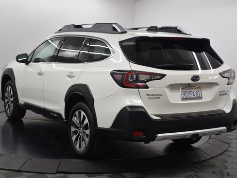 Used 2023 Subaru Outback Touring XT image 5