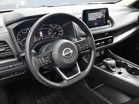 Used 2024 Nissan Rogue SV AWD/4WD image 20