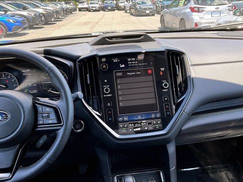 Certified 2025 Subaru Ascent Bronze Edition AWD/4WD image 6