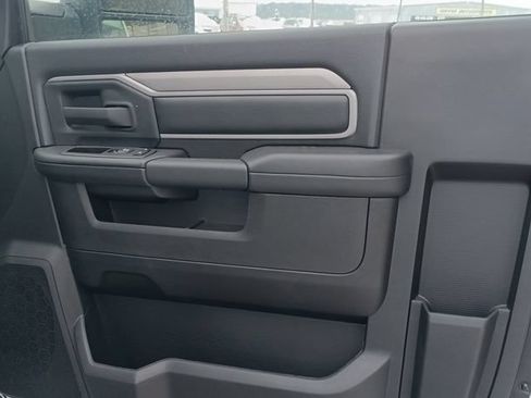New 2024 RAM 5500 Tradesman AWD/4WD image 28