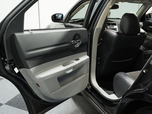 Used 2006 Dodge Magnum SRT8 w/ SRT Option Group III image 34