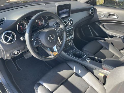 Used 2019 Mercedes-Benz GLA 250 GLA 250~1 OWNER~ONLINE FINANCE image 10