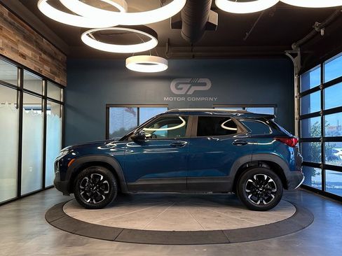 Used 2021 Chevrolet TrailBlazer LT w/ Convenience Package image 6