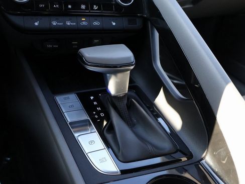 Used 2021 Hyundai Elantra SEL w/ Convenience Package image 38