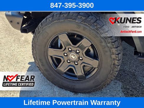 Used 2022 Ford Bronco Black Diamond AWD/4WD image 12