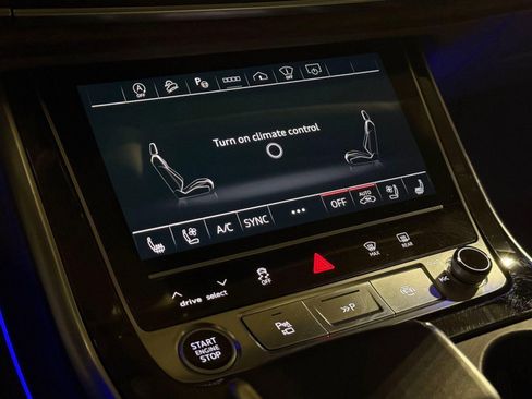 Used 2023 Audi Q7 3.0T Prestige image 25