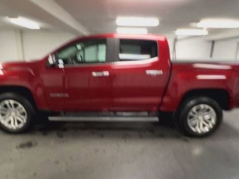 Certified 2019 GMC Canyon SLT w/ Driver Alert Package AWD/4WD image 5