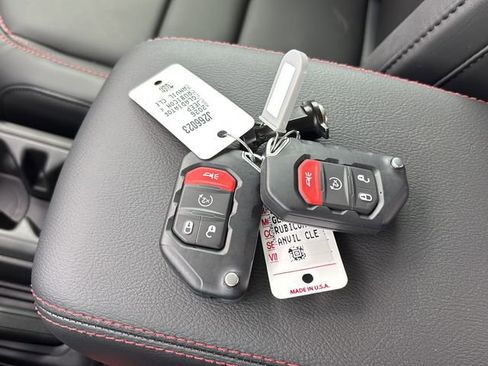 New 2026 Jeep Gladiator Rubicon AWD/4WD image 24