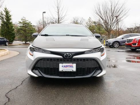 Used 2020 Toyota Corolla SE FWD image 2