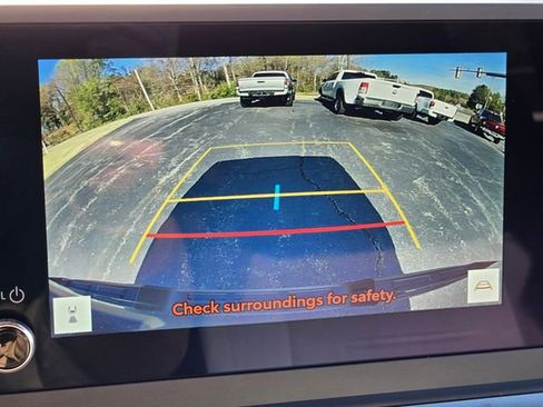 Used 2025 Toyota Tacoma TRD Sport image 26