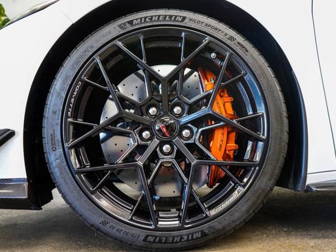 Used 2026 Chevrolet Corvette ZR1 w/ ZR1 Carbon Fiber Aero Package RWD image 16