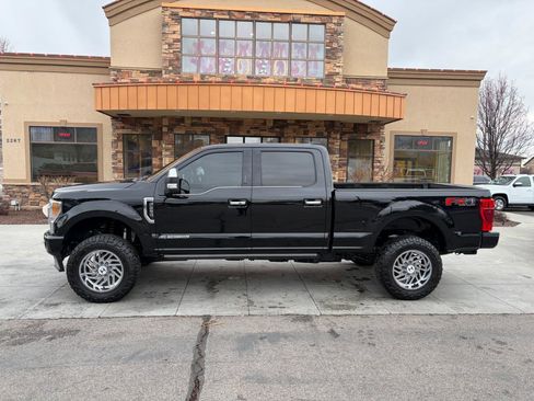 Used 2022 Ford F250 Platinum image 2