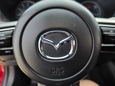 Used 2026 MAZDA MAZDA3 s FWD image 25