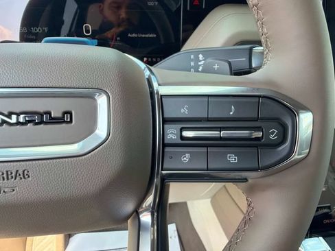 New 2026 GMC Yukon Denali w/ Denali Reserve Package AWD/4WD image 28