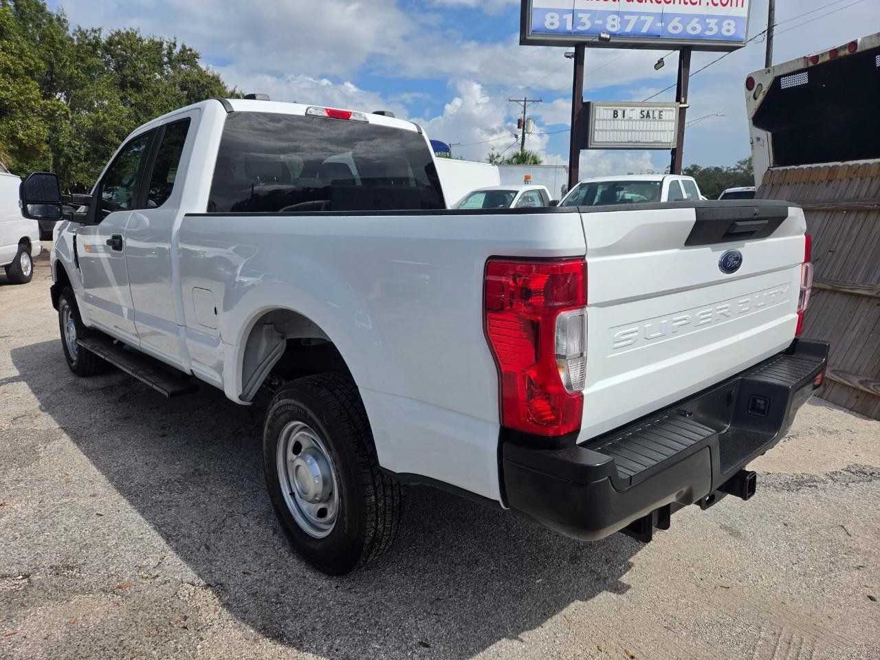 Used 2022 Ford F250 XL w/ Power Equipment Group AWD/4WD image 6