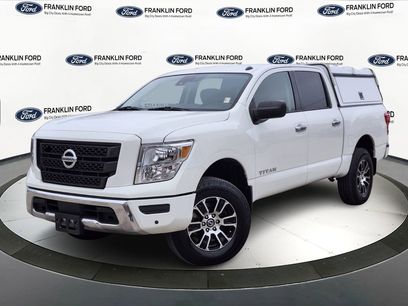 Used 2021 Nissan Titan SV w/ SV Convenience Package