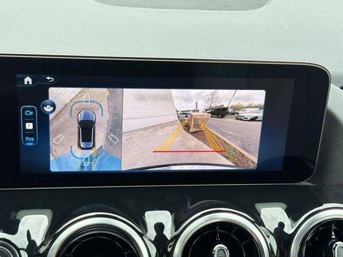New 2026 Mercedes-Benz GLA 250 4MATIC image 25