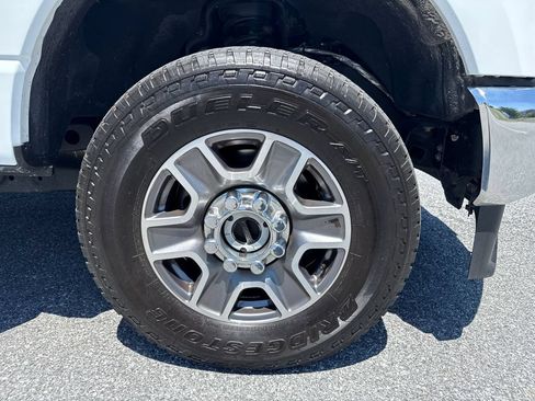 Used 2025 Ford F350 Lariat w/ Camper Package AWD/4WD image 30