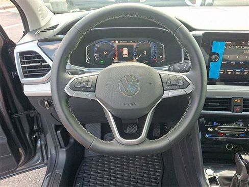 New 2025 Volkswagen Taos SEL image 17