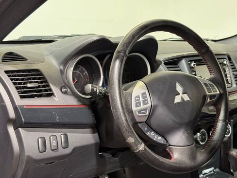 Used 2017 Mitsubishi Lancer LE image 16