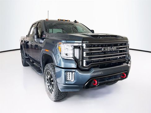 Used 2020 GMC Sierra 2500 AT4 w/ AT4 Premium Package AWD/4WD image 30