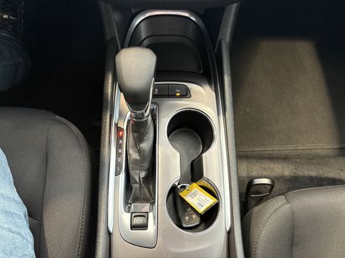 Used 2025 Chevrolet Malibu LT image 18