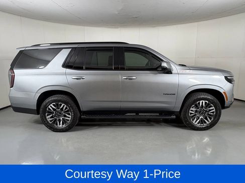 Used 2026 Chevrolet Tahoe Z71 w/ Comfort Package AWD/4WD image 12