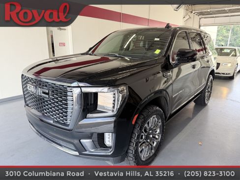 Used 2023 GMC Yukon Denali Ultimate AWD/4WD image 1
