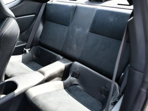 Used 2019 Toyota 86 RWD image 18