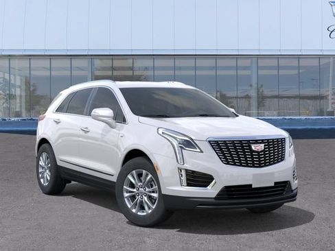 New 2026 Cadillac XT5 Luxury w/ LPO, Floor Liner Package AWD/4WD image 7