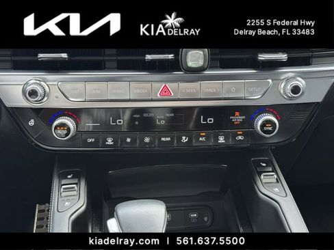 Certified 2025 Kia Telluride SX Prestige X-Line AWD/4WD image 24