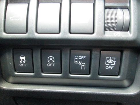 Used 2021 Subaru Forester Touring image 24