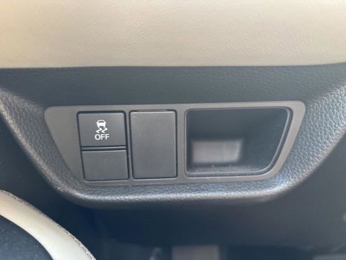 Used 2023 Honda HR-V EX-L image 25