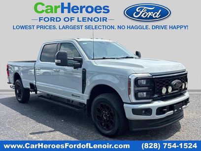 Used 2025 Ford F250 Lariat w/ Black Appearance Package