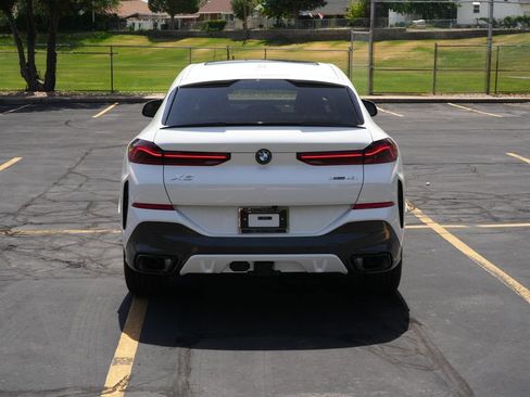 New 2027 BMW X6 xDrive40i w/ Executive Package AWD/4WD image 4