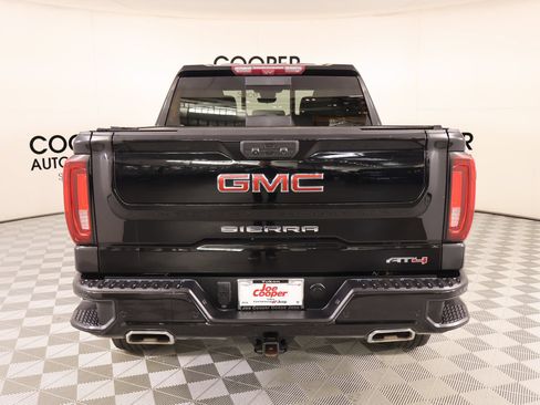Used 2023 GMC Sierra 1500 AT4 w/ AT4 Premium Package AWD/4WD image 24
