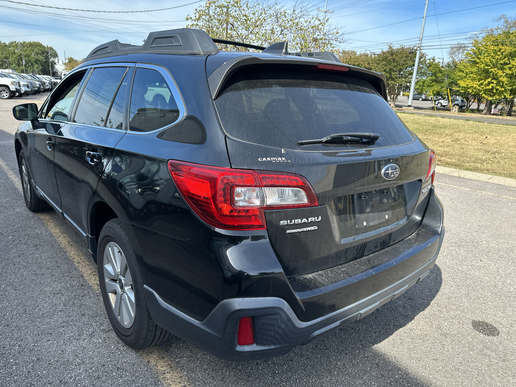 Used 2018 Subaru Outback 2.5i Premium AWD/4WD image 6