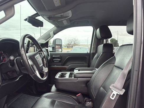 Used 2015 GMC Sierra 2500 SLE w/ SLE Preferred Package AWD/4WD image 10