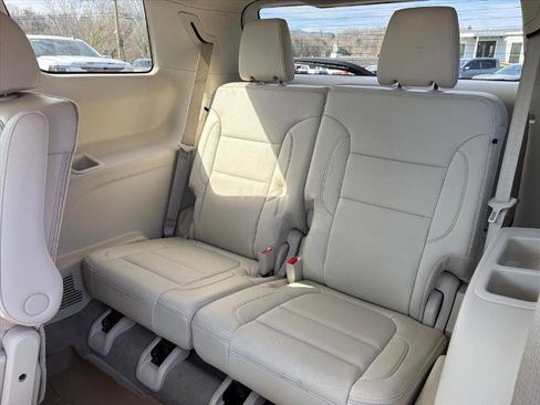 Certified 2023 GMC Acadia Denali w/ Denali Technology Package image 9