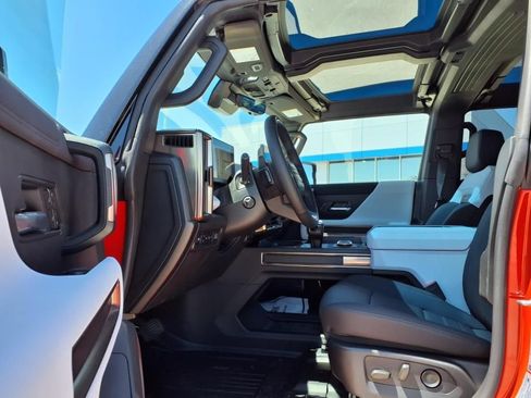 New 2025 GMC Hummer EV 3X AWD/4WD image 13