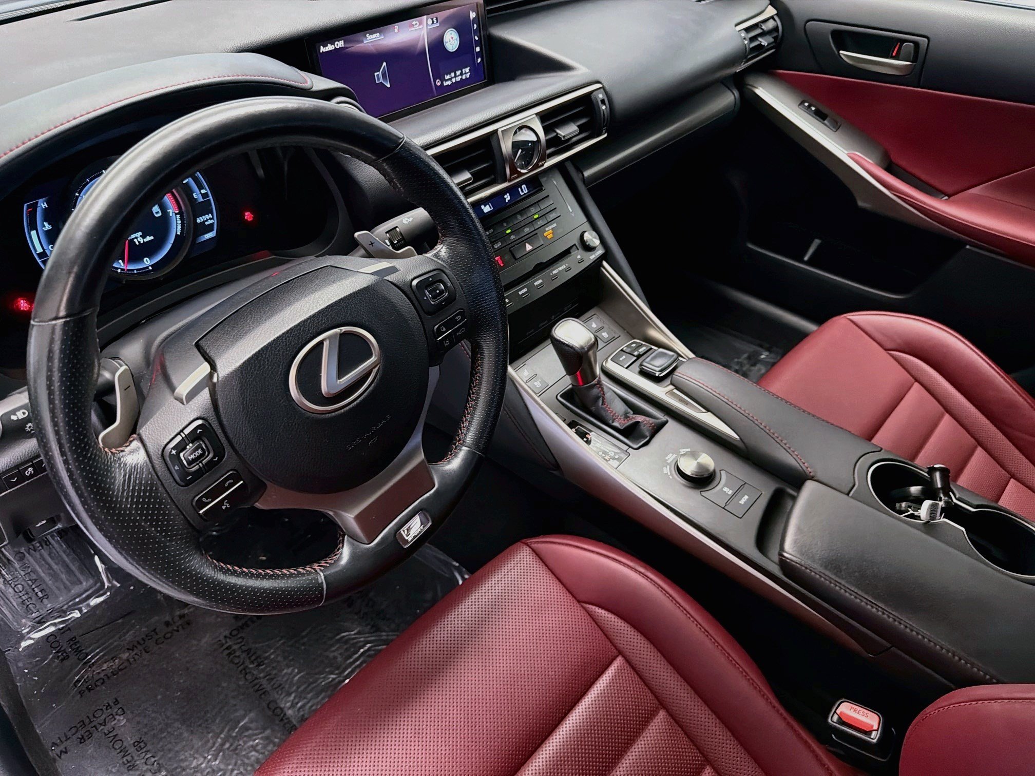 Used 2017 Lexus IS 200t F Sport w/ F Sport Package RWD image 7