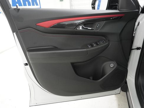 New 2026 Chevrolet TrailBlazer RS w/ Convenience Package FWD image 13